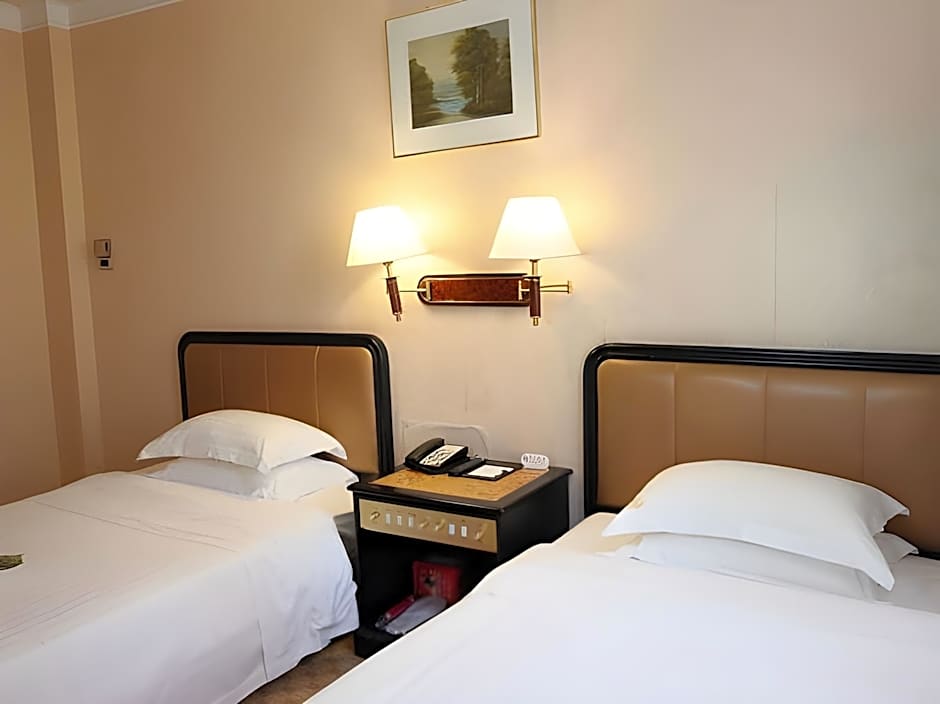Guangzhou Aiqun Hotel