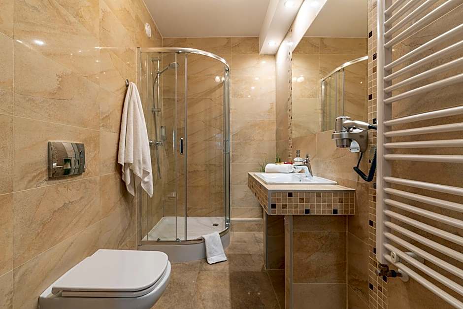 Hotel w Dobieszkowie