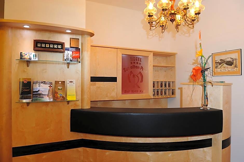 Hotel-Gasthof-Fleischerei - Zur alten Post