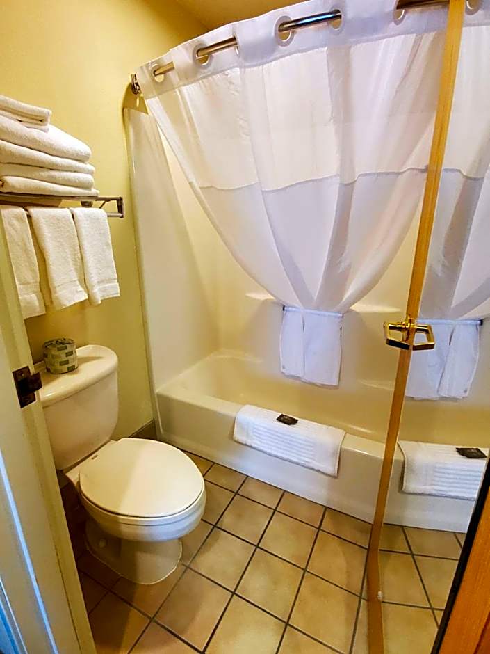 Country Inn & Suites by Radisson, Bend, OR