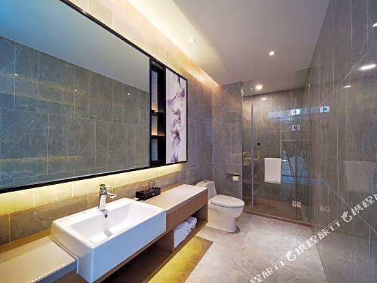 Kaiyuan Yiju Hotel (Ningbo Yiquan Villa Store)