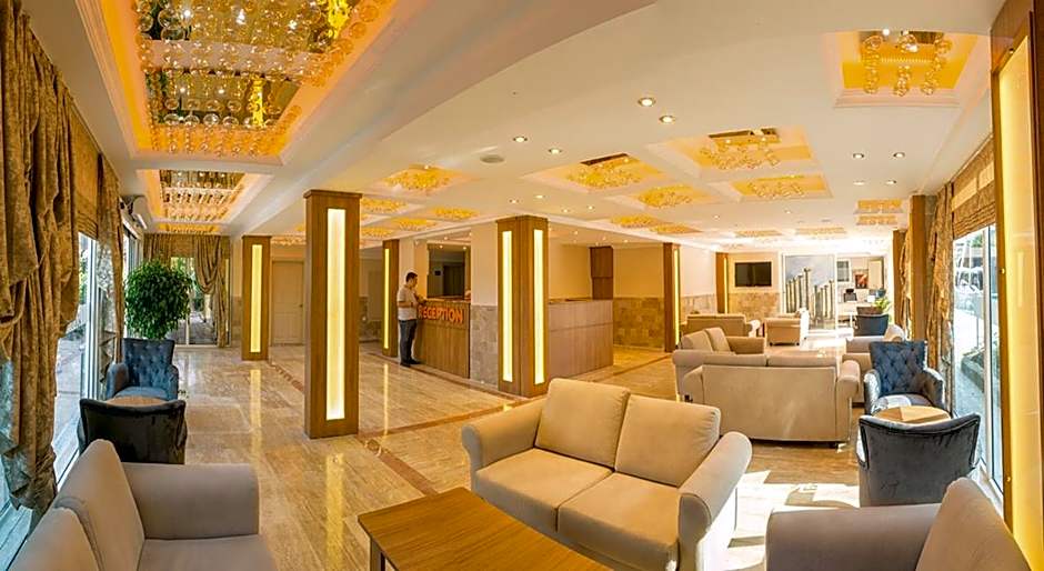 Rich Melissa Hotel