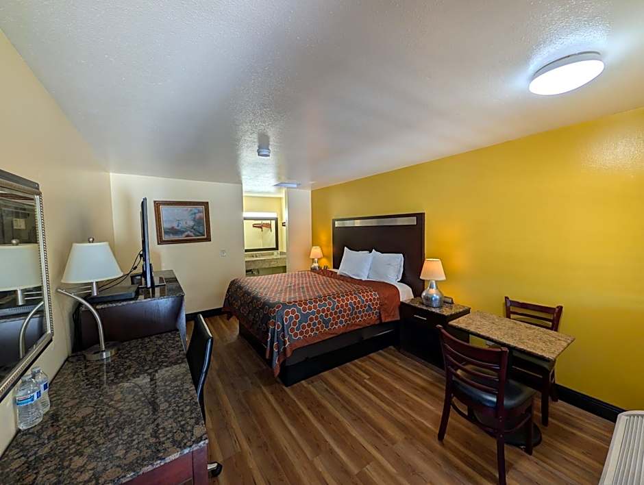 Crossroads Inn - Sacramento