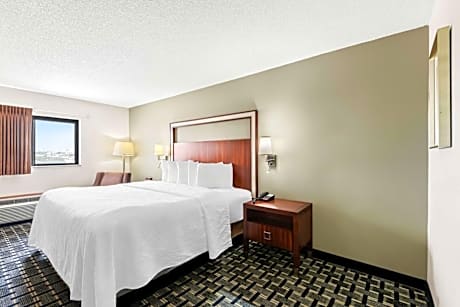 King Room - Non-Smoking