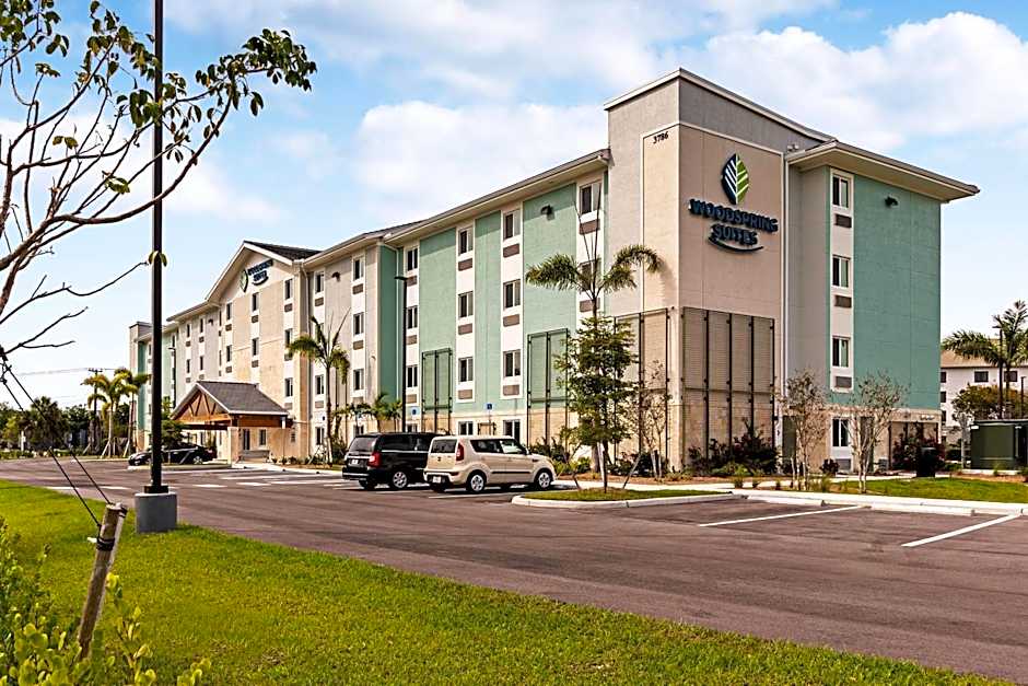 WoodSpring Suites Naples