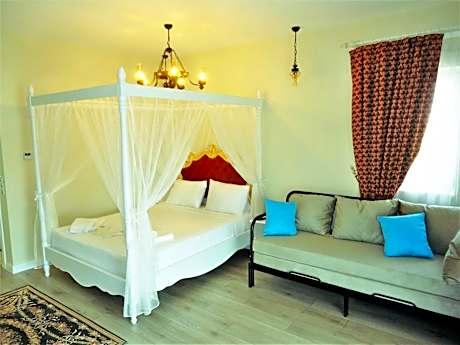 Premium Quadruple Room