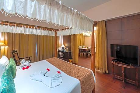 Presidential Suite with private pool