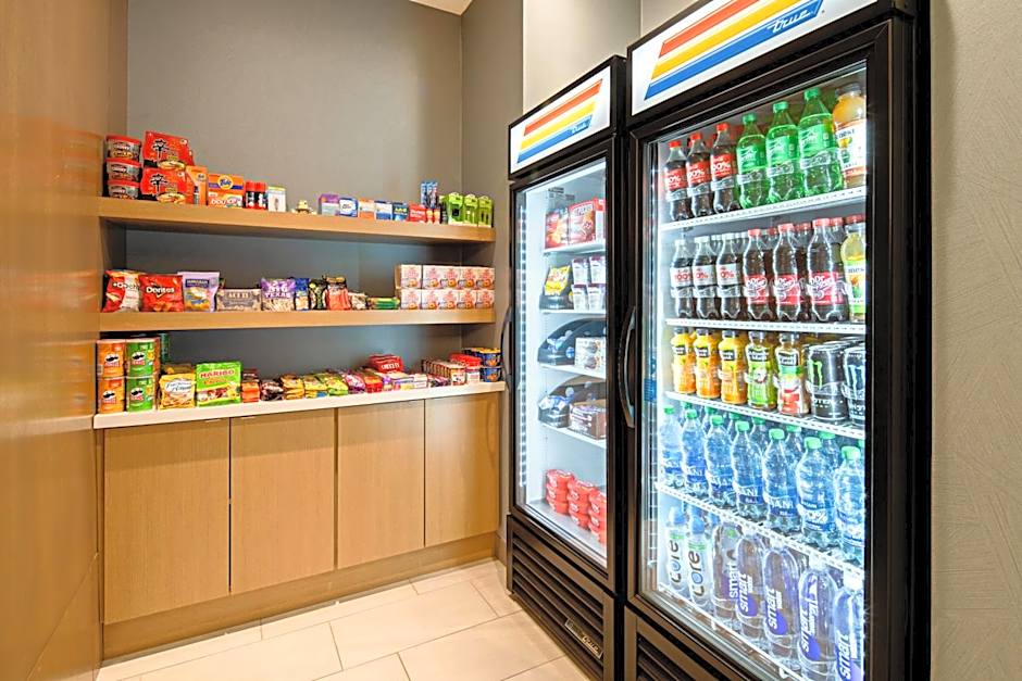 Holiday Inn Express & Suites - Palm Desert - Millennium By IHG