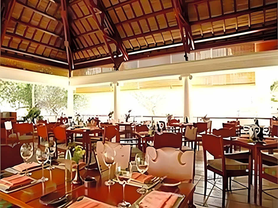 Patra Semarang Hotel & Convention