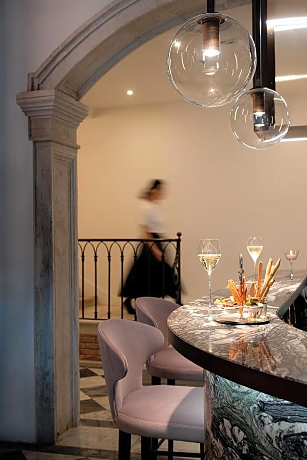 Eight Venezia