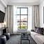 Daxton Hotel Birmingham, Curio Collection by Hilton