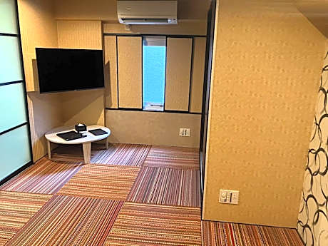 Japanese Style Room - Non-Smoking