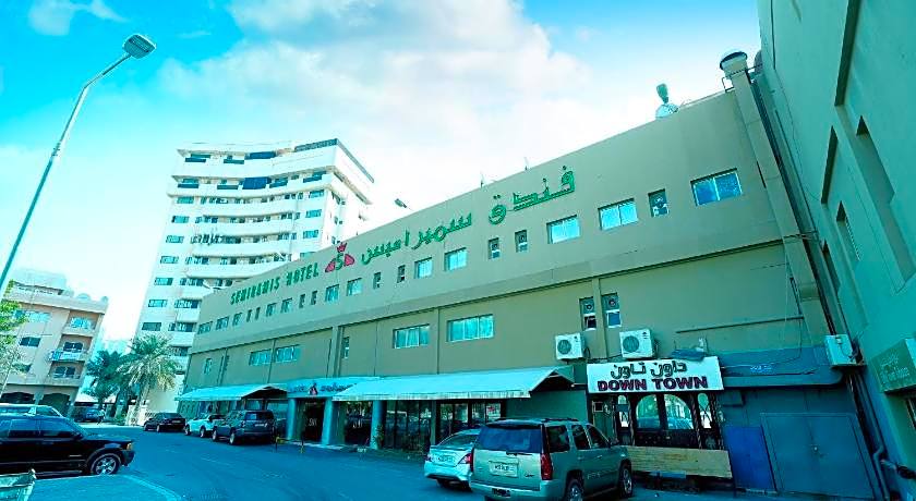 OYO 112 Semiramis Hotel