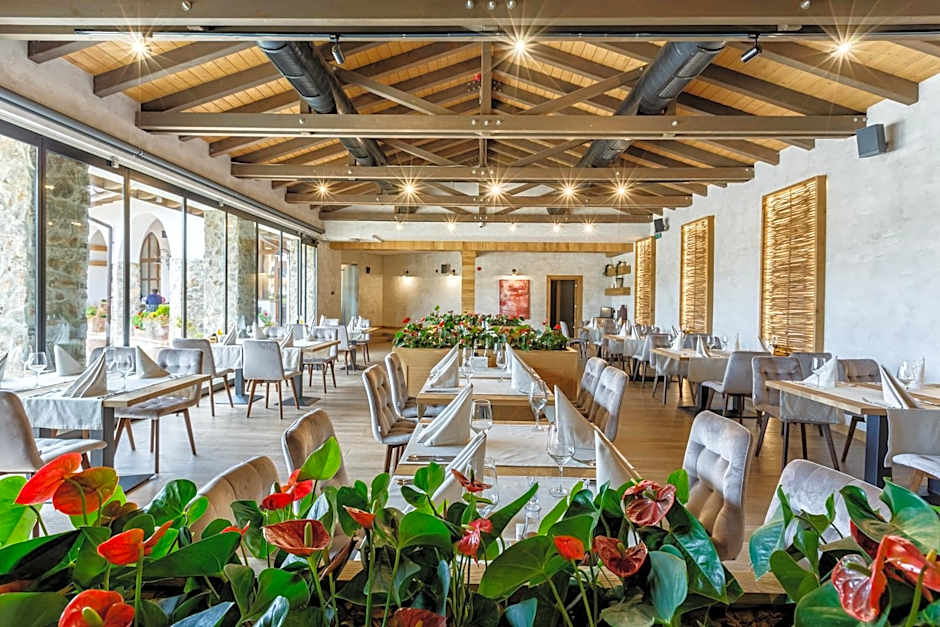 SPA Complex Belchin Spring