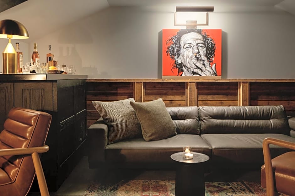 Kimpton Armory Hotel Bozeman By IHG