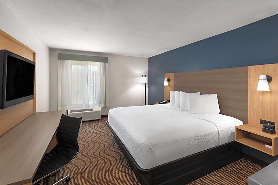 Baymont by Wyndham Moss Point/Pascagoula