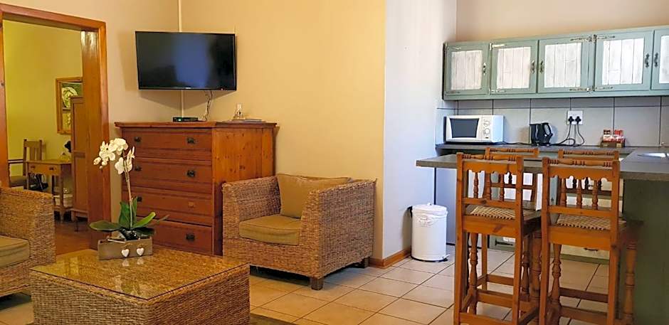 Celtis Country Lodge & Restaurant