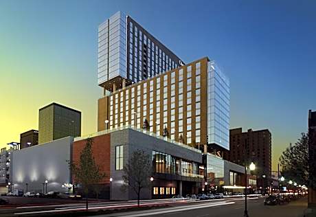 Omni Louisville Hotel