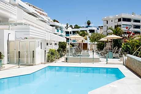 Palm Suites by Chaturhotels