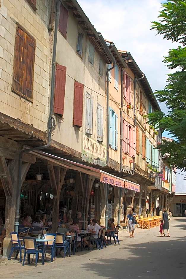 Hotel Le Commerce