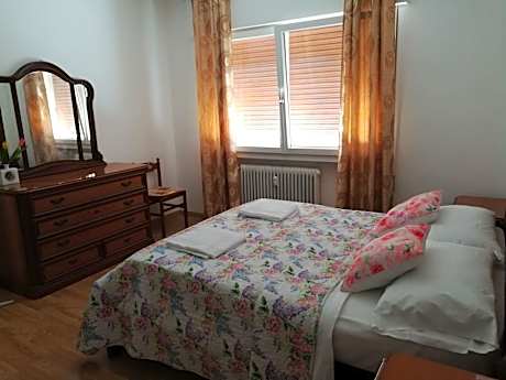Double or Twin Room with Shared Bathroom