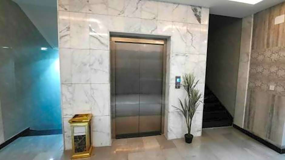 Golden Gewan Hotel