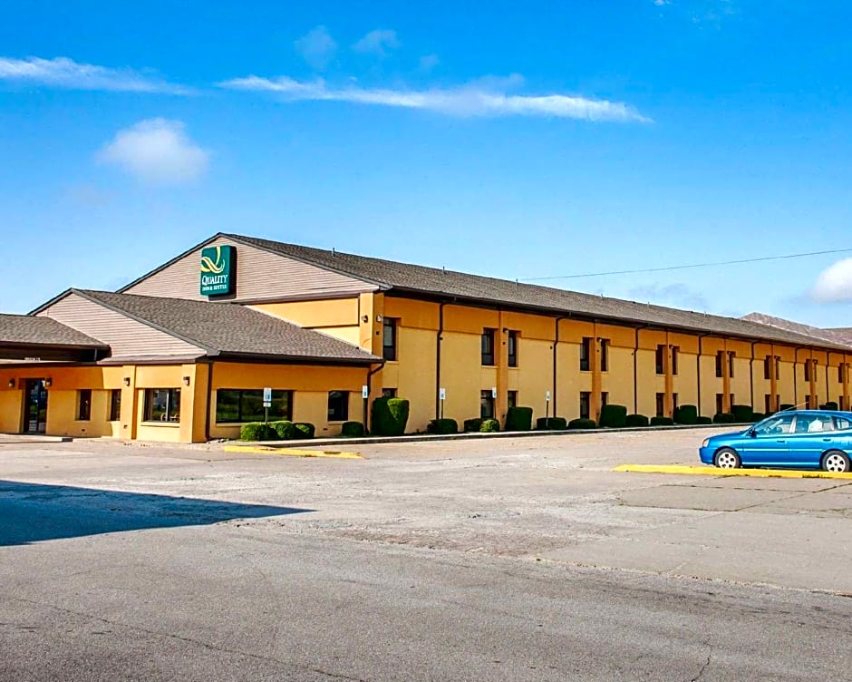 Quality Inn & Suites Greensburg I-74