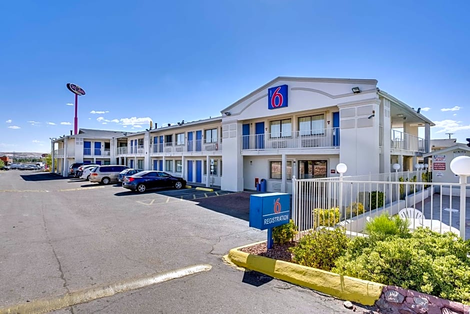 Motel 6-El Paso, TX - West