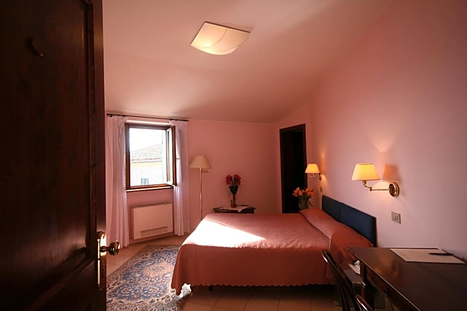 Casa Oliva borgo del Benessere Olistico