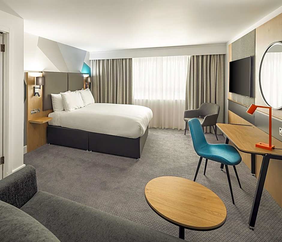 Holiday Inn Aylesbury By IHG