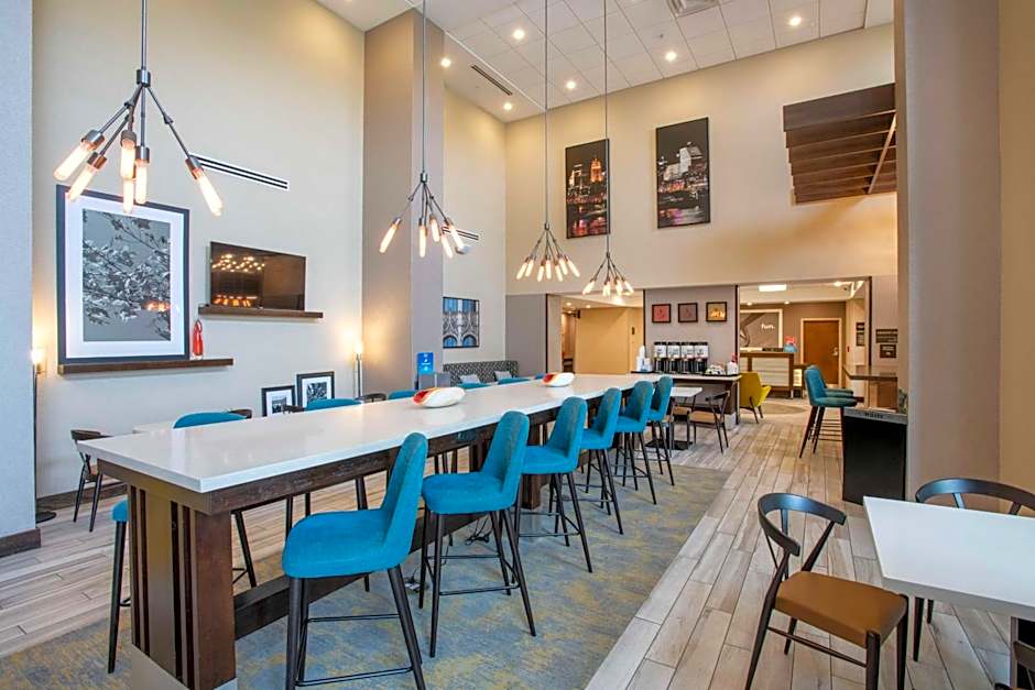 Hampton Inn By Hilton & Suites Cincinnati/Kenwood, OH