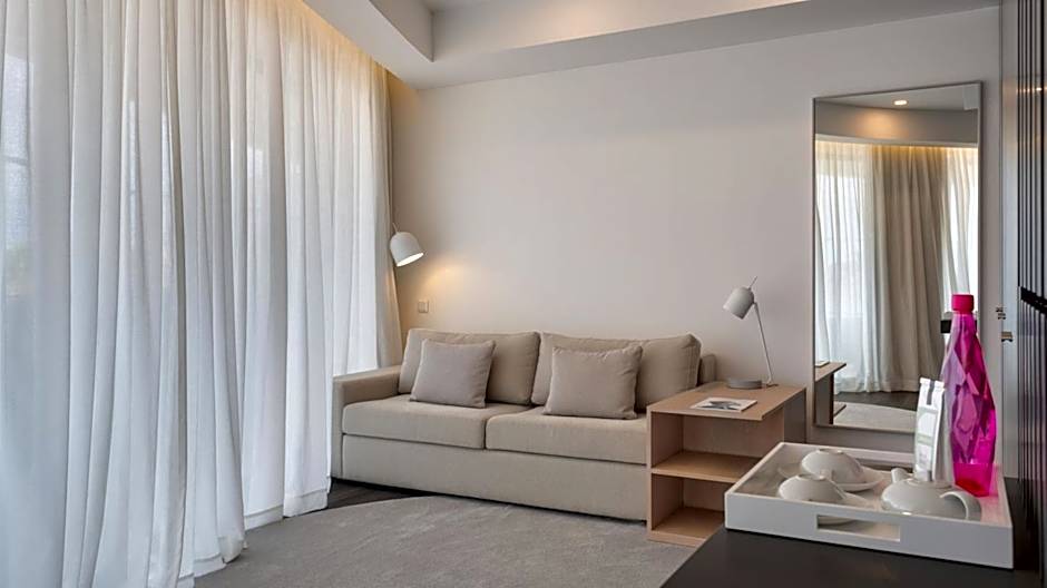 Longevity Health & Wellness Hotel - Adults Only