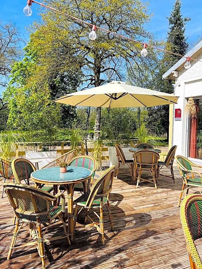 Motel Les Broussailles