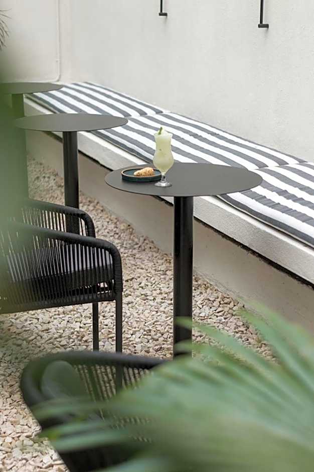 Plaza Real Suites Hotel