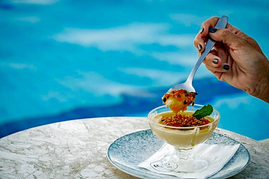 HOTEL VILLE LA PLAGE & BEACH CLUB