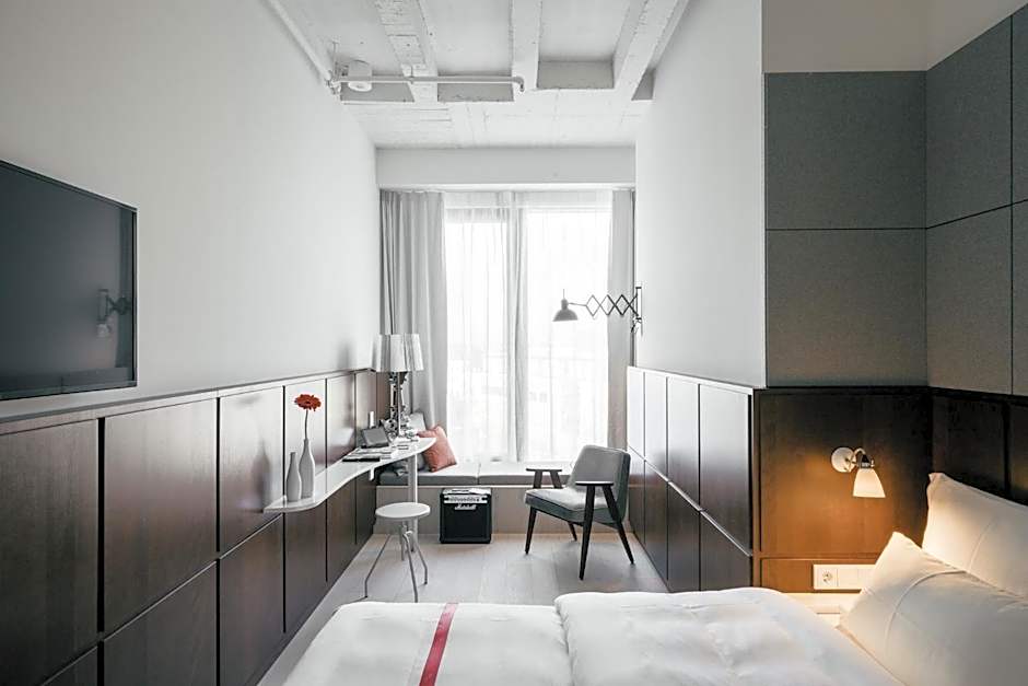 Ruby Lilly Hotel Munich