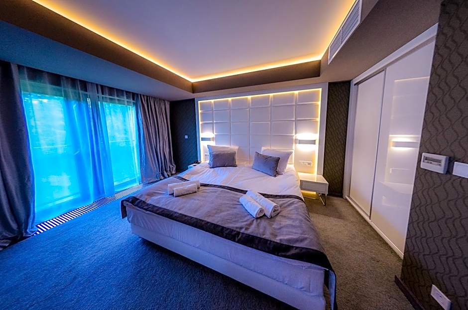 Hotel Astone Conference & Spa