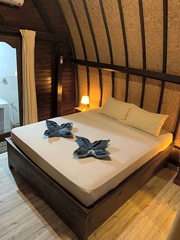 Gili Davidoff Bungalow