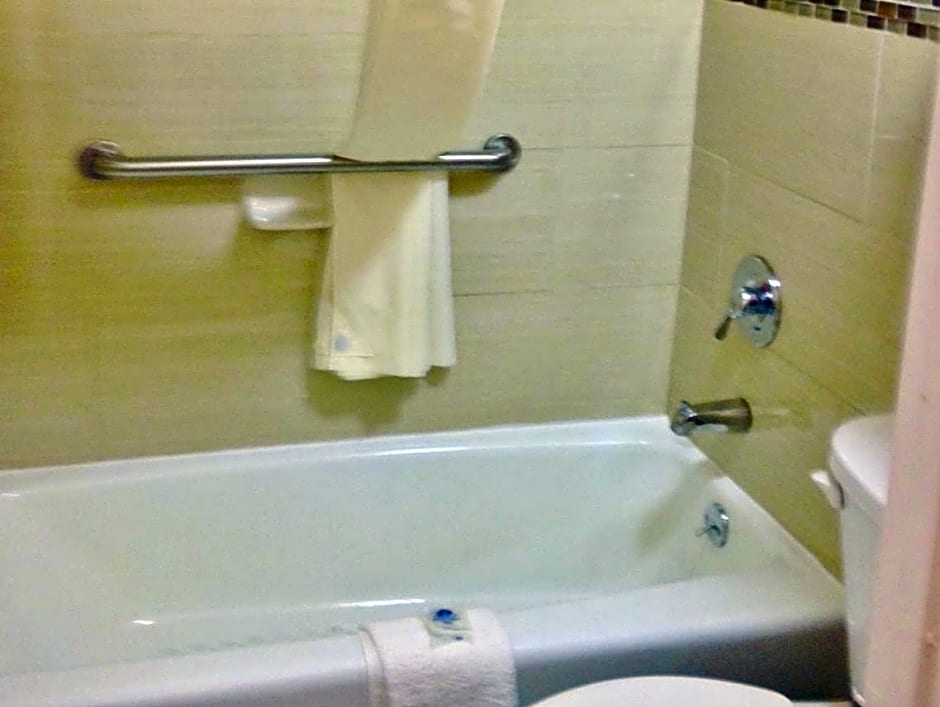 Americas Best Value Inn Forest