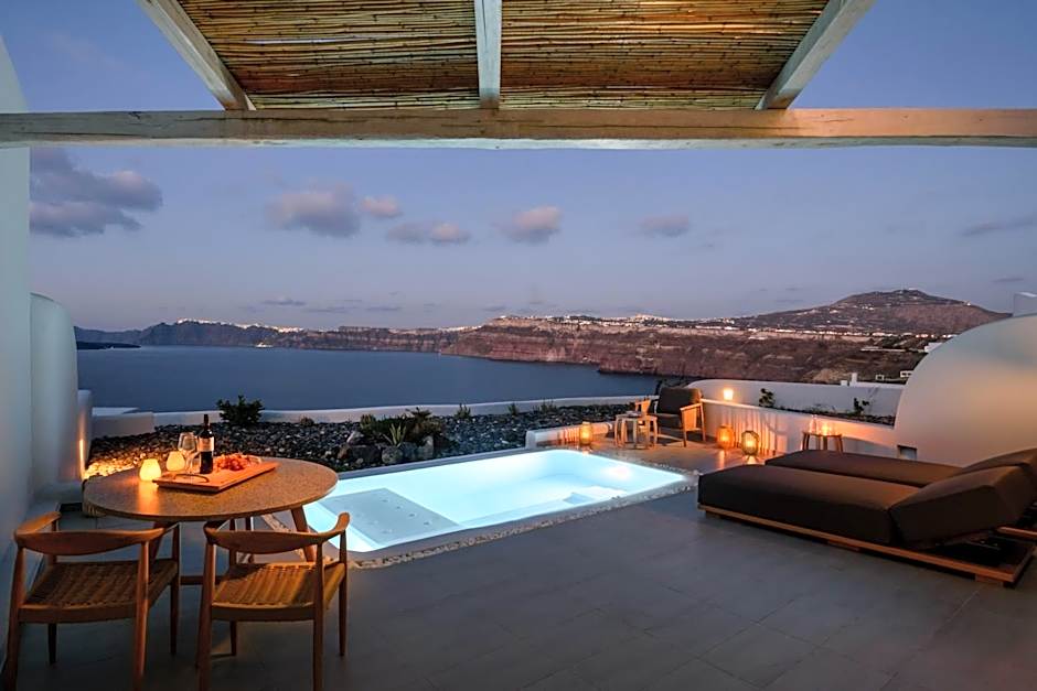 Neptune Luxury Suites