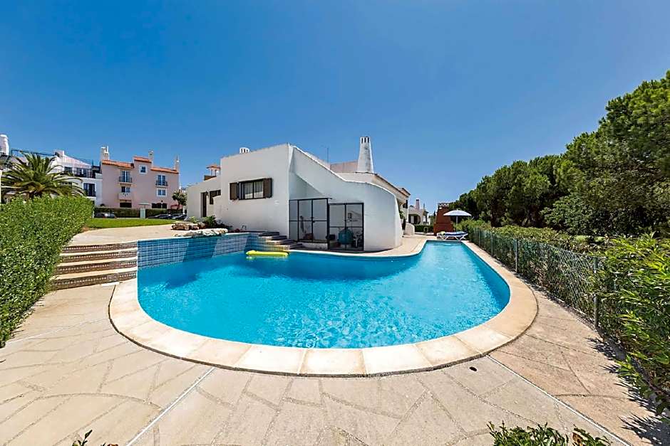 Situated in a superb position, in The Old Village area