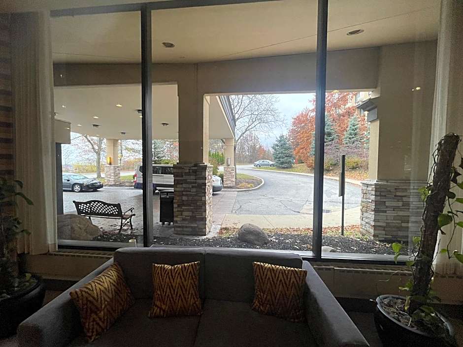 Ramada by Wyndham Cleveland Independence