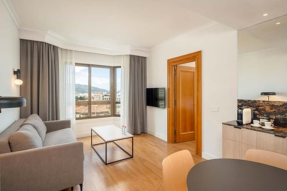 Hotel Vigo Los Galeones Affiliated by Melia