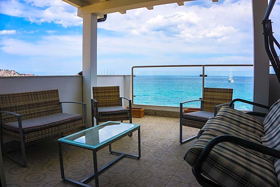 IG-Tysandros Apartments