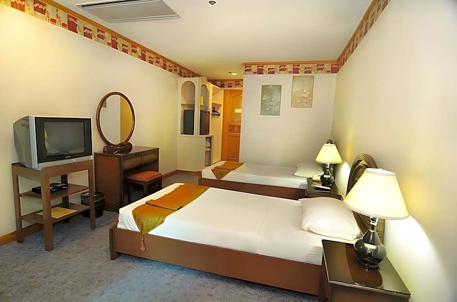 Holiday Plaza Hotel Cebu