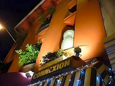 Arome Hotel