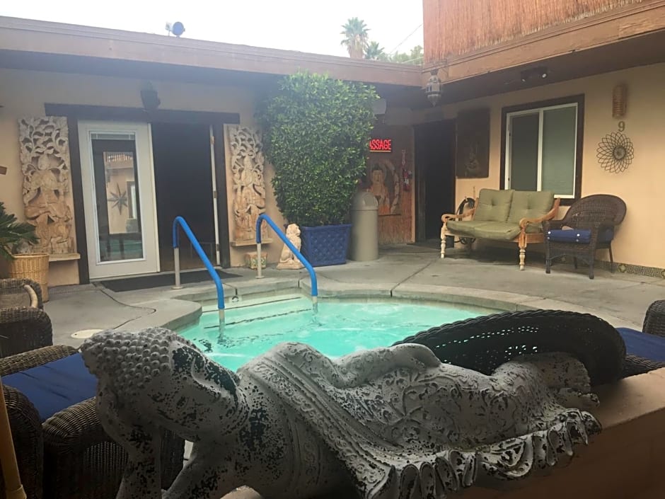 Sea Mountain Nude Resort & Spa Hotel - Adults Only