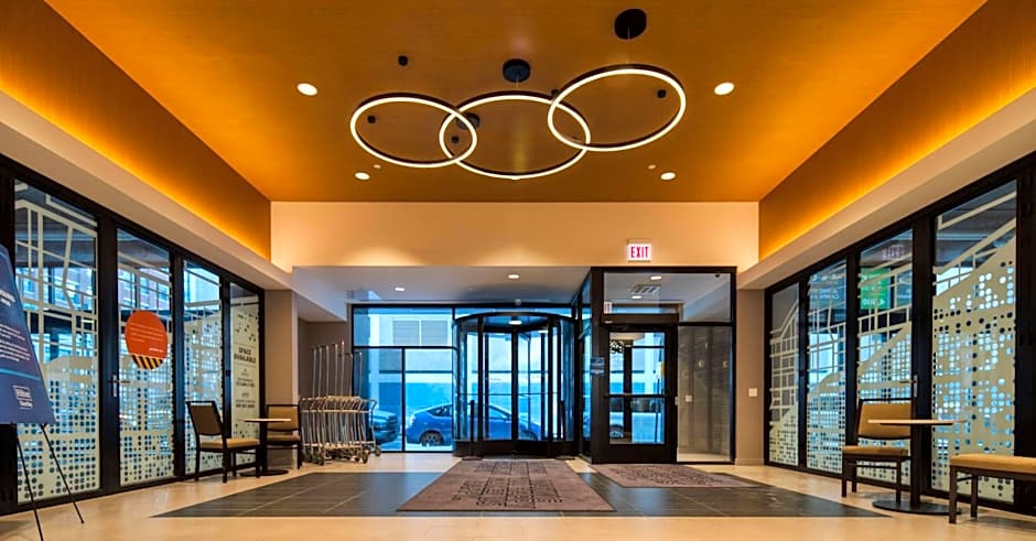 Hampton Inn By Hilton And Suites Downtown Chicago