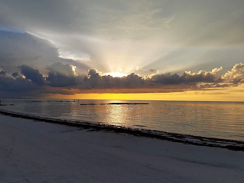 Valentina Holbox by Las Flores Vacation Rentals