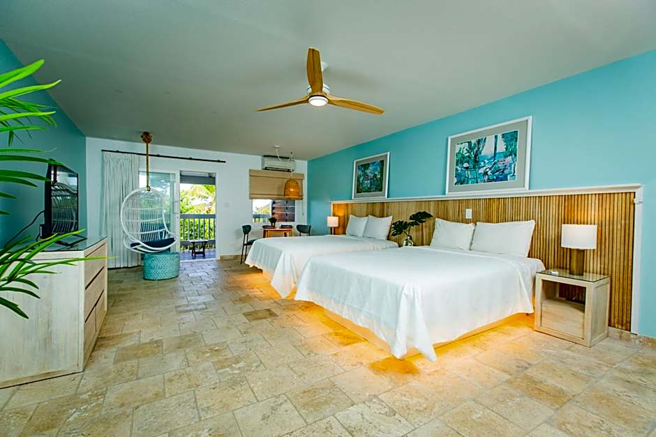 Photo 1 of 5 of Deluxe Studio 1 Queen Bed